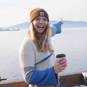 Meet your Posher, Karin